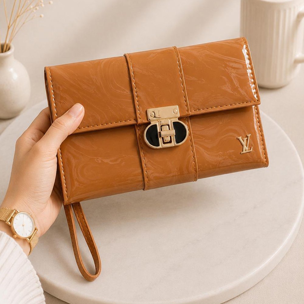 Soft Blush Elegance Clutch - Image 4